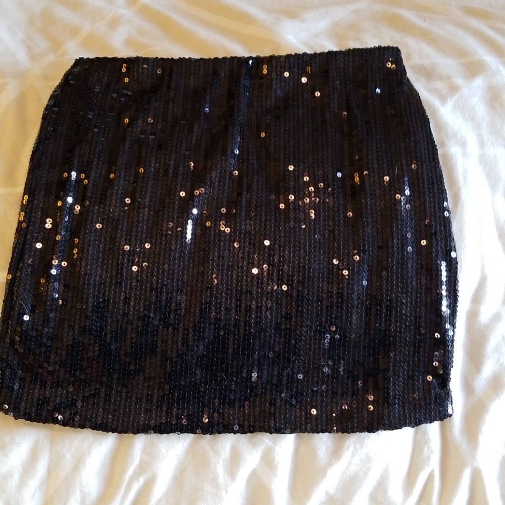 Sequin black midi skirt